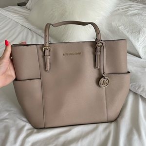 Michael Kors Tote